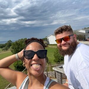 Meet your Posher, Thomas